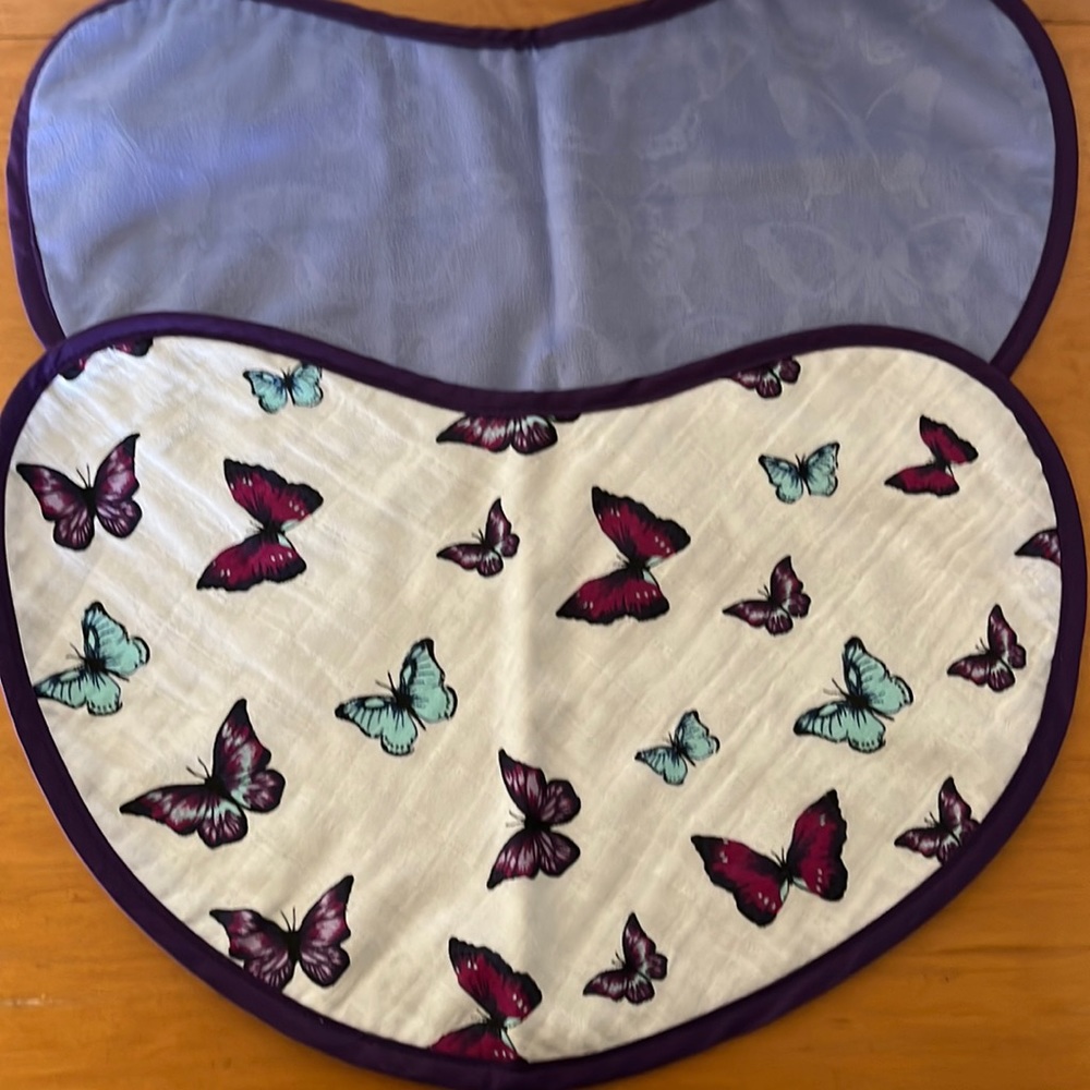 Small butterflies 🦋 baby burp cloth